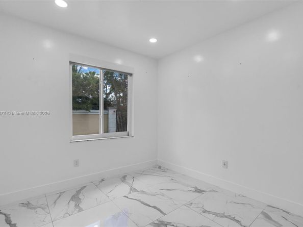 18801 SW 25th Ct, Miramar FL 33029