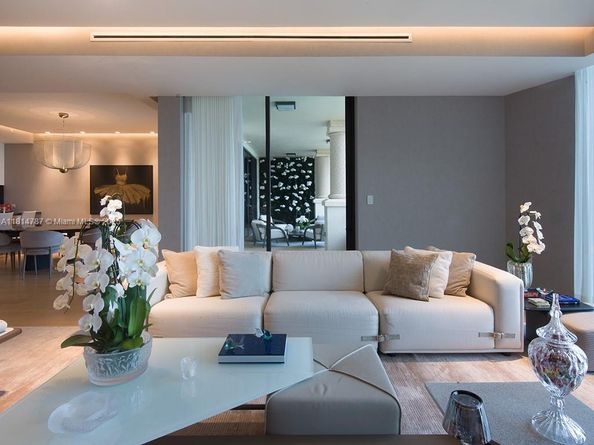 Undisclosed Address #A11814787, Miami Beach FL 33109