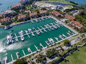 Undisclosed Address #A11814787, Miami Beach FL 33109