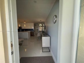 900 Atlantic Shores Blvd 219, Hallandale Beach FL 33009