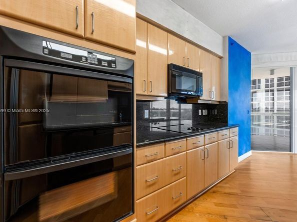 6051 N Ocean Dr 502, Hollywood FL 33019