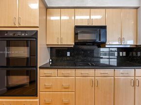6051 N Ocean Dr 502, Hollywood FL 33019