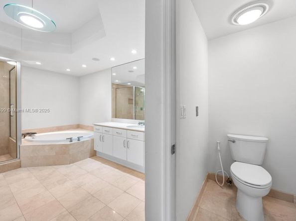 6051 N Ocean Dr 502, Hollywood FL 33019