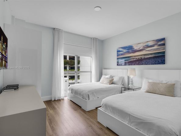 17301 Biscayne Blvd 501, North Miami Beach FL 33160