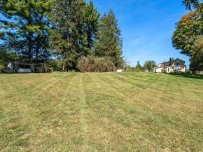1011 Edmands Rd, Framingham MA 01701