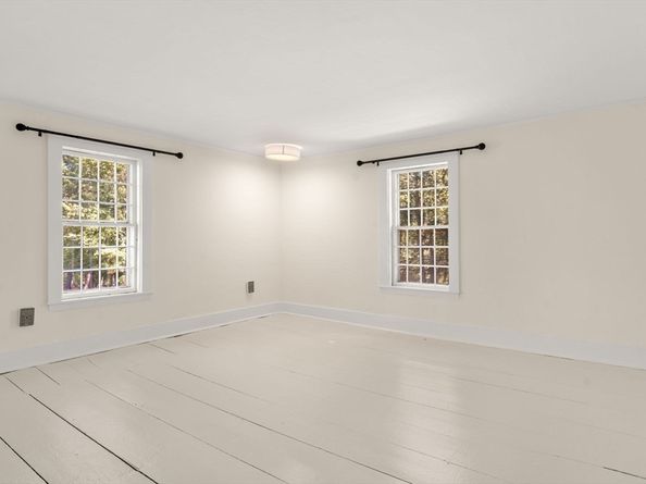 1011 Edmands Rd, Framingham MA 01701