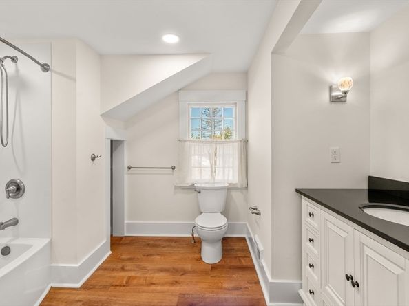 1011 Edmands Rd, Framingham MA 01701