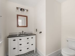1011 Edmands Rd, Framingham MA 01701