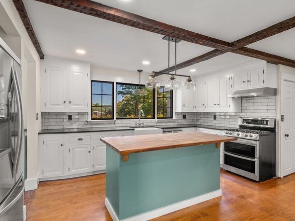 1011 Edmands Rd, Framingham MA 01701