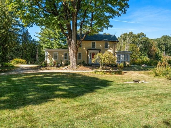 1011 Edmands Rd, Framingham MA 01701