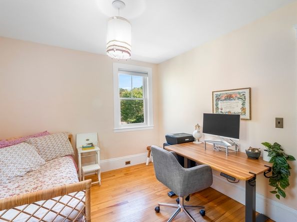 346 Merrimac St, Newburyport MA 01950