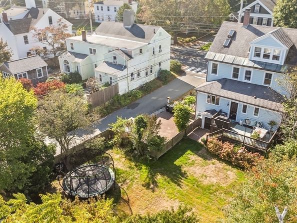 346 Merrimac St, Newburyport MA 01950