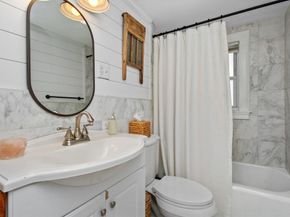 24 Gill Rd 4, Waltham MA 02453