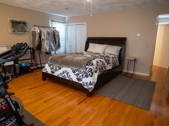 20 Lexington St, Lynn MA 01902
