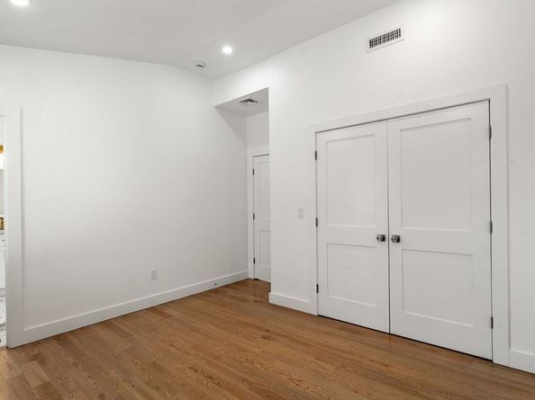 43-45 Welligton 3, Waltham MA 02451