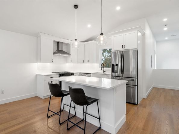 43-45 Welligton 3, Waltham MA 02451