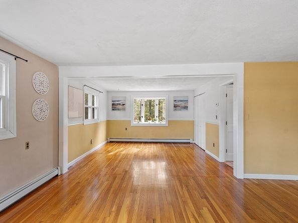 37 Porter Street, Billerica MA 01821