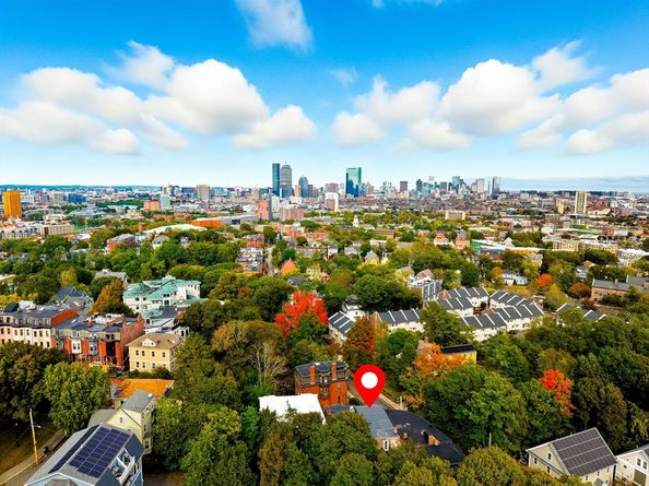 4 Fort Ave 2, Boston MA 02119