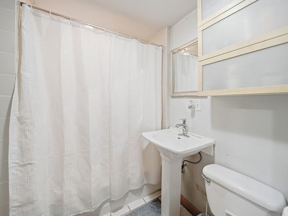 4 Fort Ave 2, Boston MA 02119