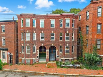4 Fort Ave
