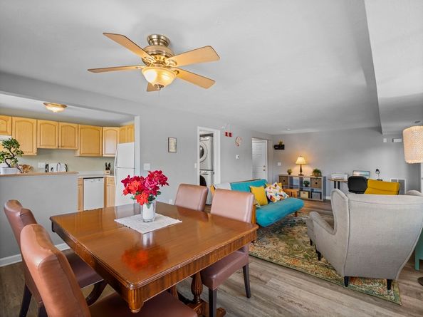 360 Littleton Rd B1, Chelmsford MA 01824