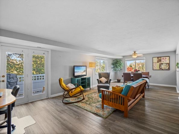360 Littleton Rd B1, Chelmsford MA 01824