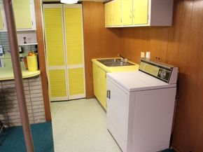 4 Thomas Hill Rd, Millbury MA 01527