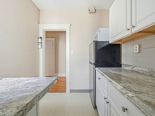 131 Park Dr 29, Boston MA 02215