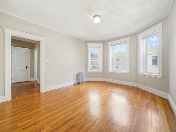 131 Park Dr 29, Boston MA 02215