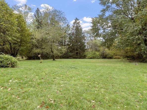 495 Johnson Street, North Andover MA 01845