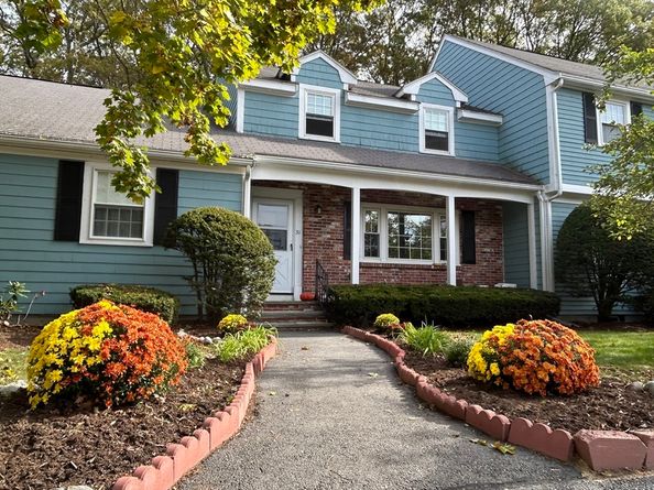 31 Drummer Road 31, Acton MA 01718