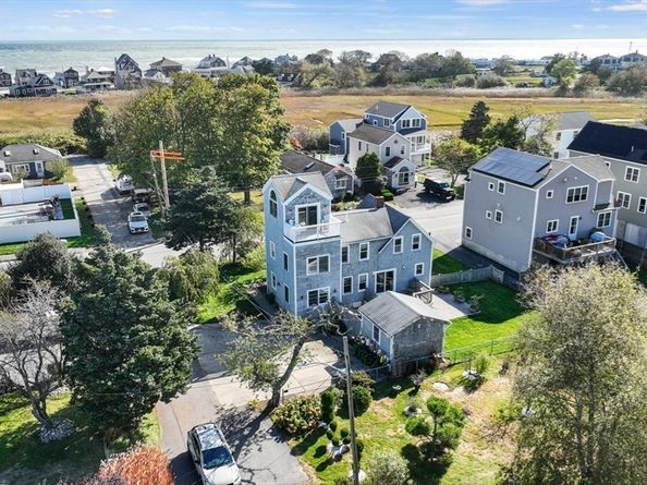 57 Island Street, Marshfield MA 02050