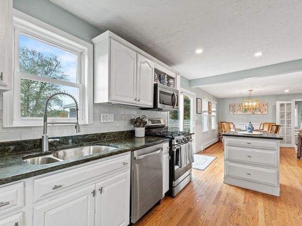 57 Island Street, Marshfield MA 02050
