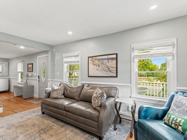 57 Island Street, Marshfield MA 02050