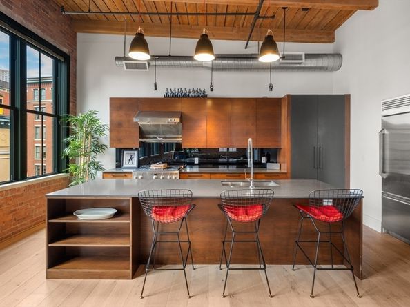 49 Melcher St 502, Boston MA 02210