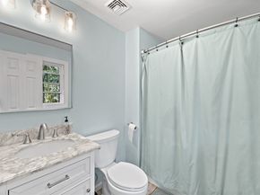 89 River Rd, Sturbridge MA 01566