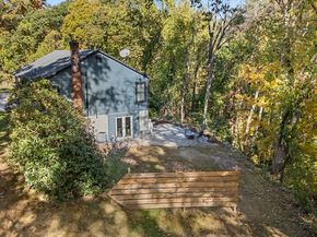 89 River Rd, Sturbridge MA 01566