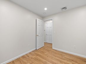 89 River Rd, Sturbridge MA 01566