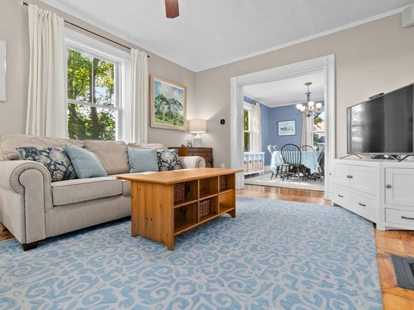 7 Oxford Ter, Beverly MA 01915