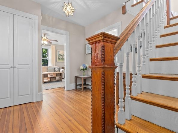 7 Oxford Ter, Beverly MA 01915