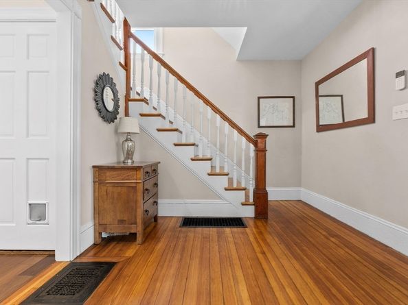 7 Oxford Ter, Beverly MA 01915