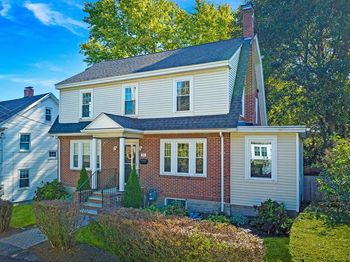 15 Whitman Road