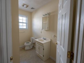 185 Hamilton Ave, Lynn MA 01902