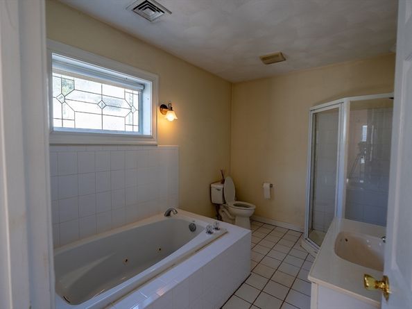185 Hamilton Ave, Lynn MA 01902