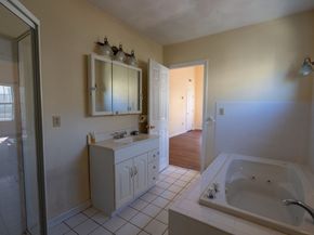 185 Hamilton Ave, Lynn MA 01902