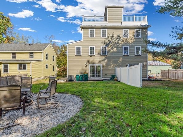 37 Water Street 37, Concord MA 01742
