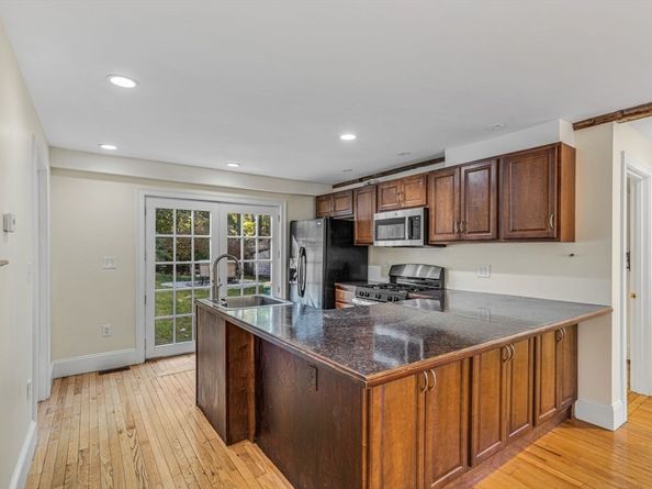 37 Water Street 37, Concord MA 01742