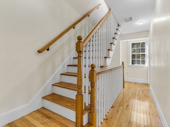 37 Water Street 37, Concord MA 01742