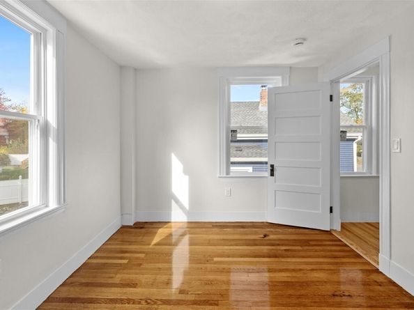 82 Elwell St, Malden MA 02148