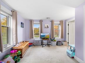 4 Lincoln St, Lunenburg MA 01462